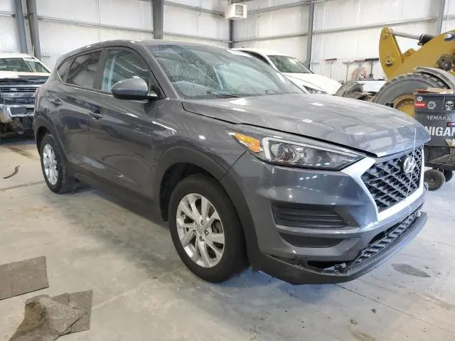 2021 HYUNDAI TUCSON SE  