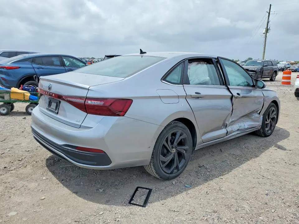 2025 VOLKSWAGEN JETTA SE  