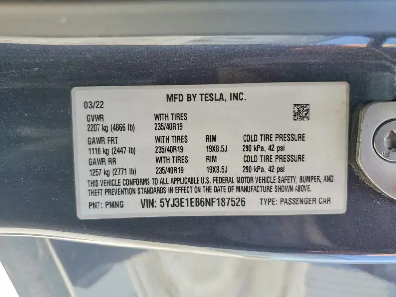 2022 TESLA MODEL 3   