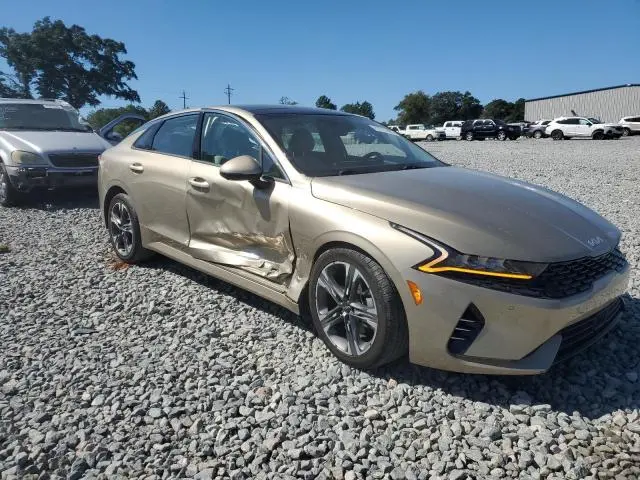 2022 KIA K5 EX  