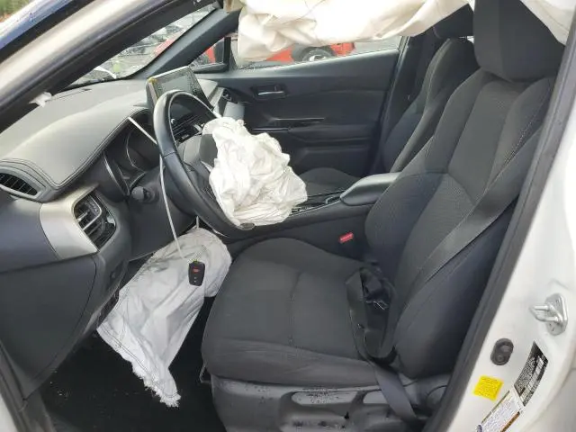2019 TOYOTA C-HR XLE  