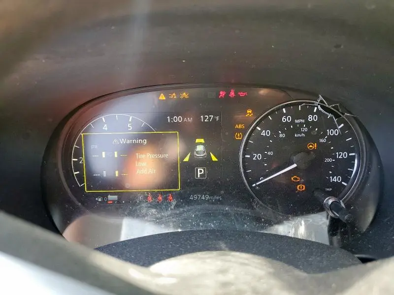 2023 NISSAN KICKS SV  