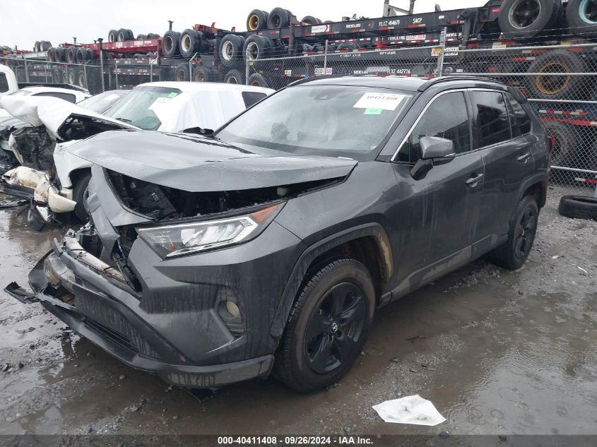 2020 TOYOTA RAV4 XLE