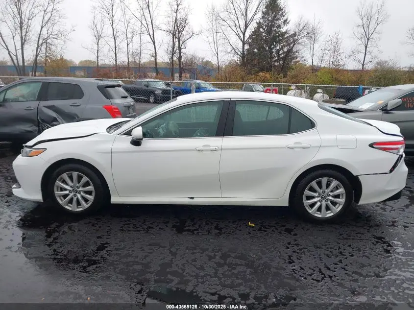 2018 TOYOTA CAMRY LE