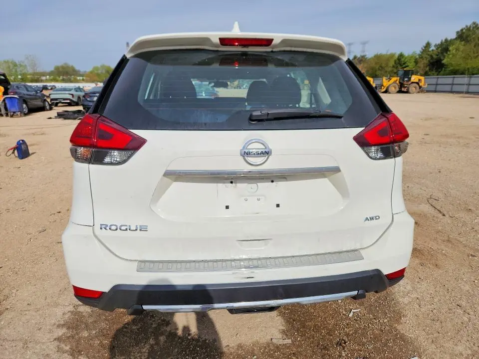 2017 NISSAN ROGUE S  