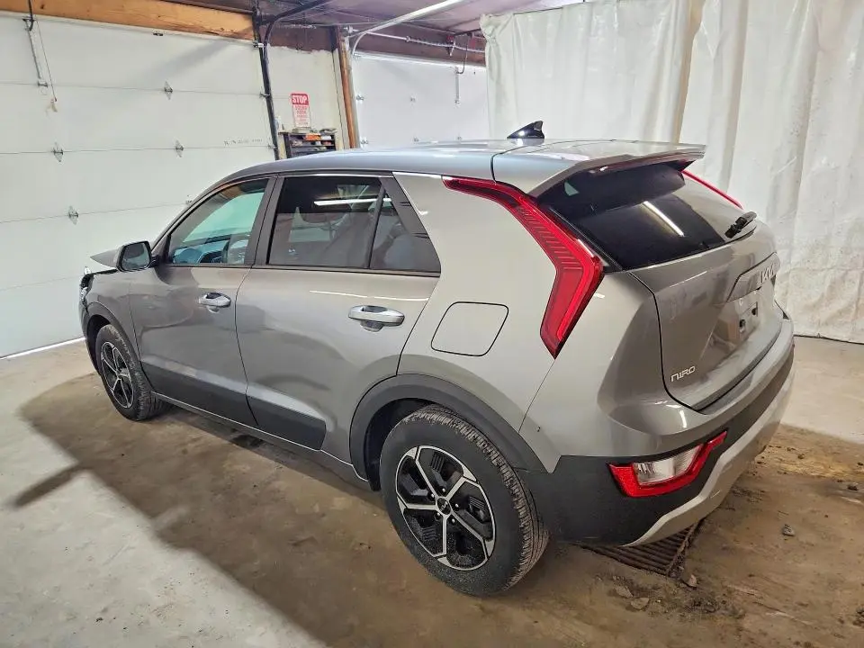 2025 KIA NIRO LX  