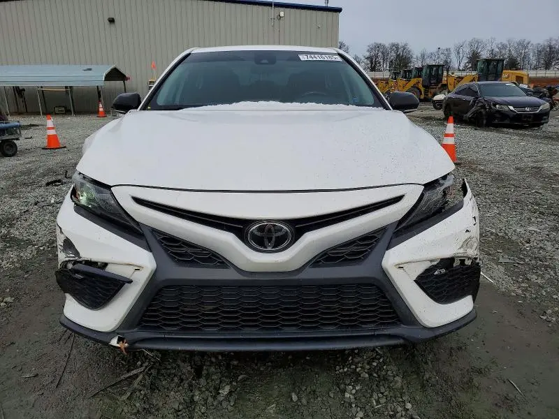 2022 TOYOTA CAMRY   