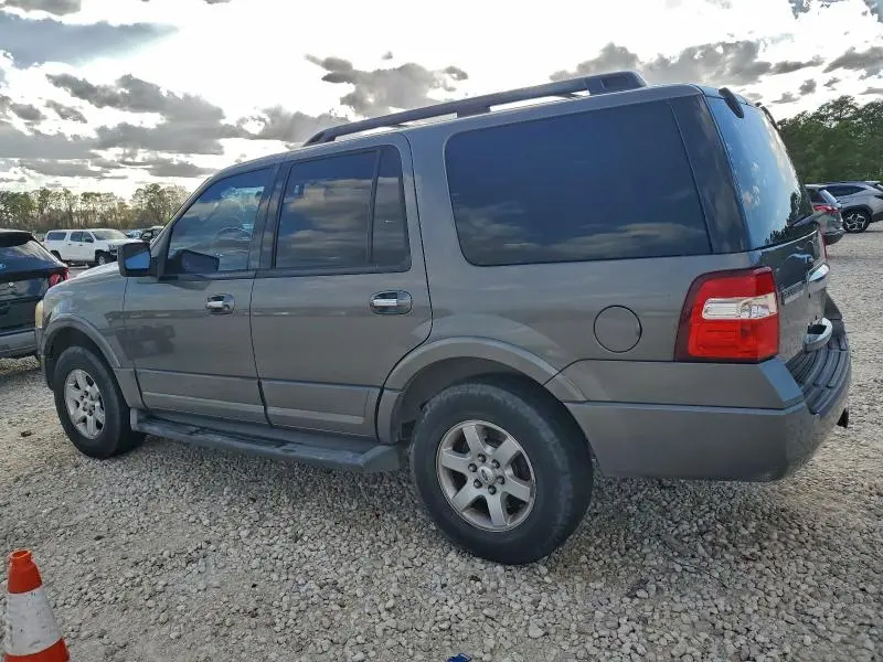 2010 FORD EXPEDITION XLT  