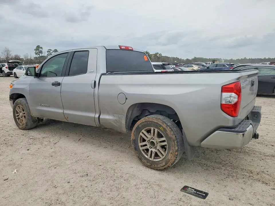 2016 TOYOTA TUNDRA SR5  
