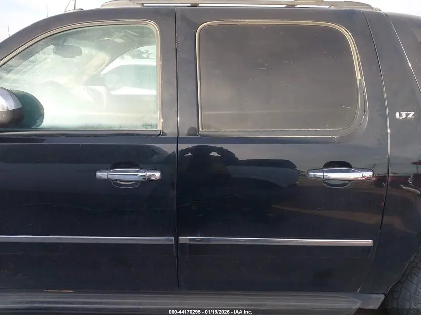 2012 CHEVROLET AVALANCHE 1500 LTZ