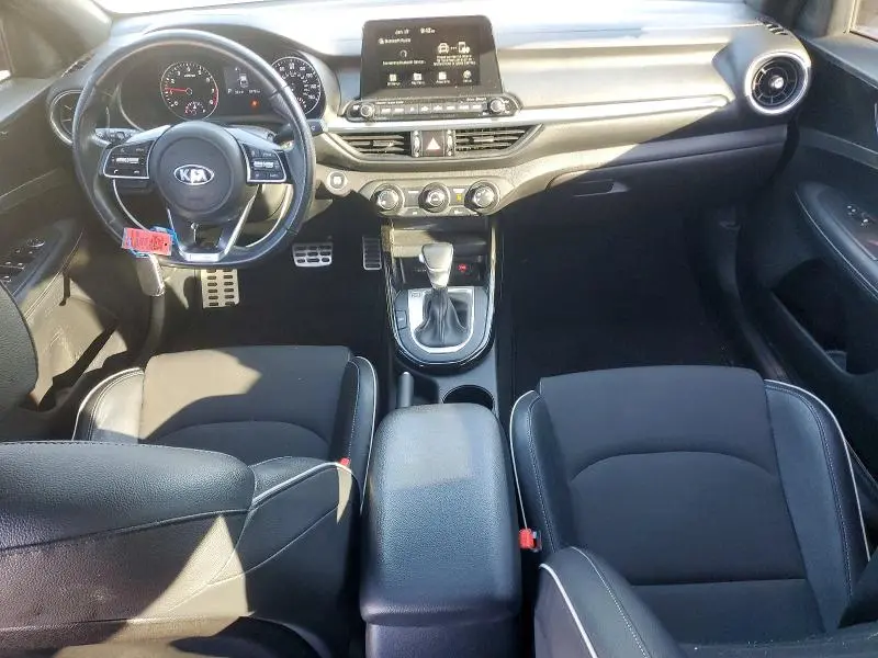 2021 KIA FORTE GT LINE  