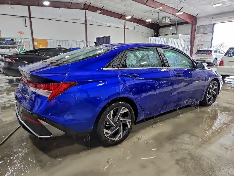 2024 HYUNDAI ELANTRA LIMITED  