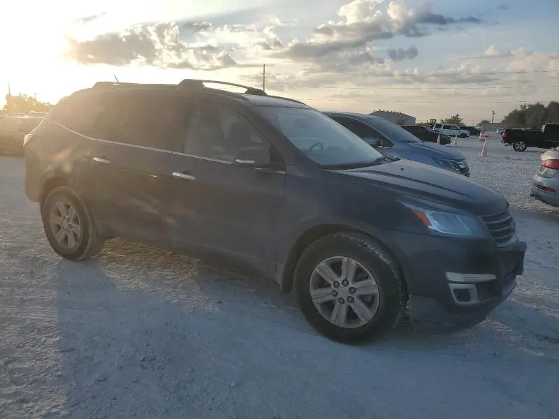 2013 CHEVROLET TRAVERSE LT  