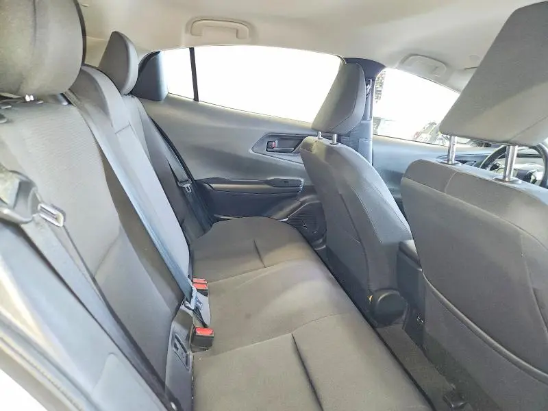 2023 TOYOTA PRIUS LE  