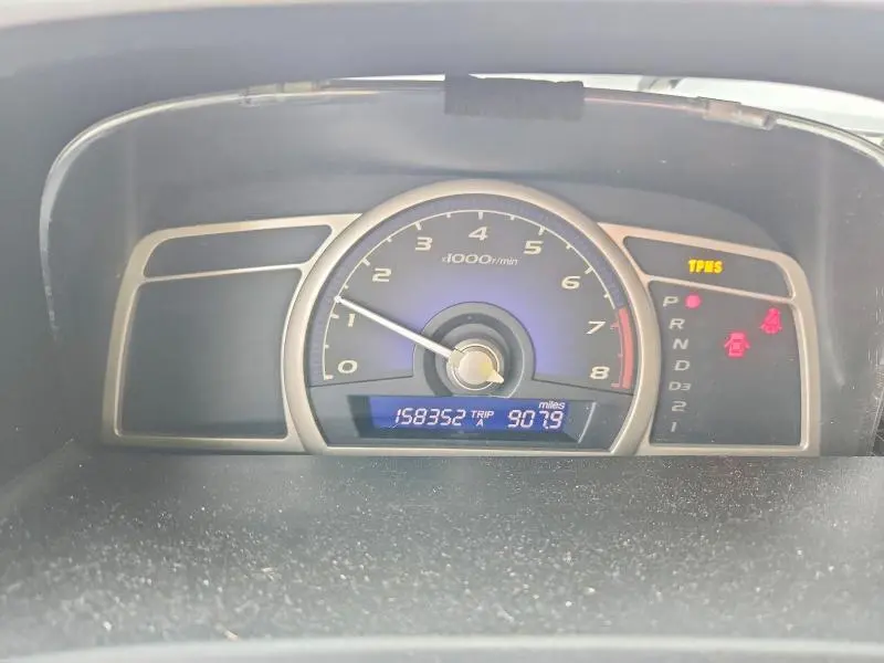 2011 HONDA CIVIC LX  