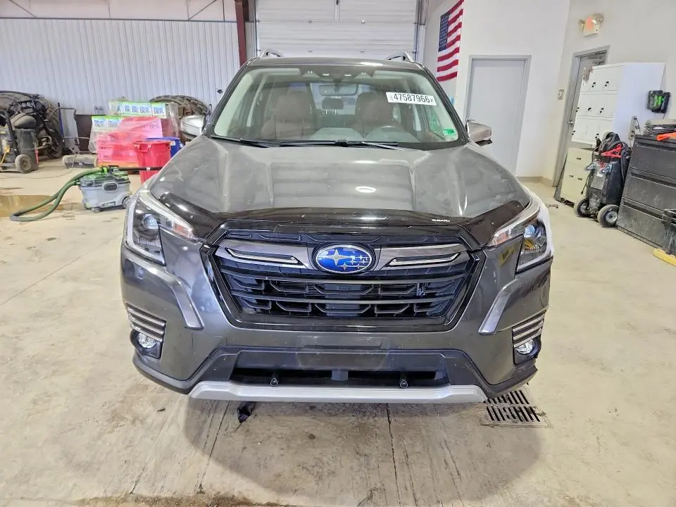 2024 SUBARU FORESTER TOURING  