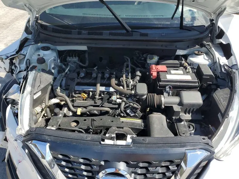 2019 NISSAN KICKS S  