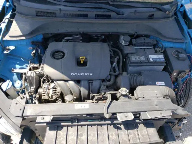 2019 HYUNDAI KONA SE  