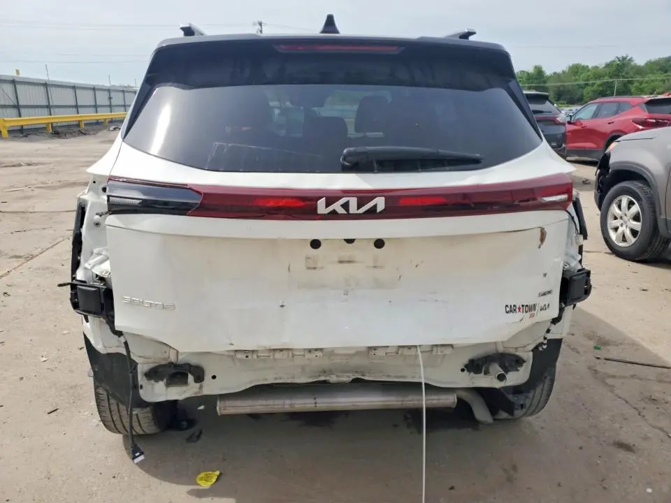 2024 KIA SELTOS S  