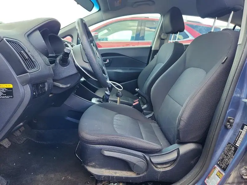 2016 KIA RIO LX  