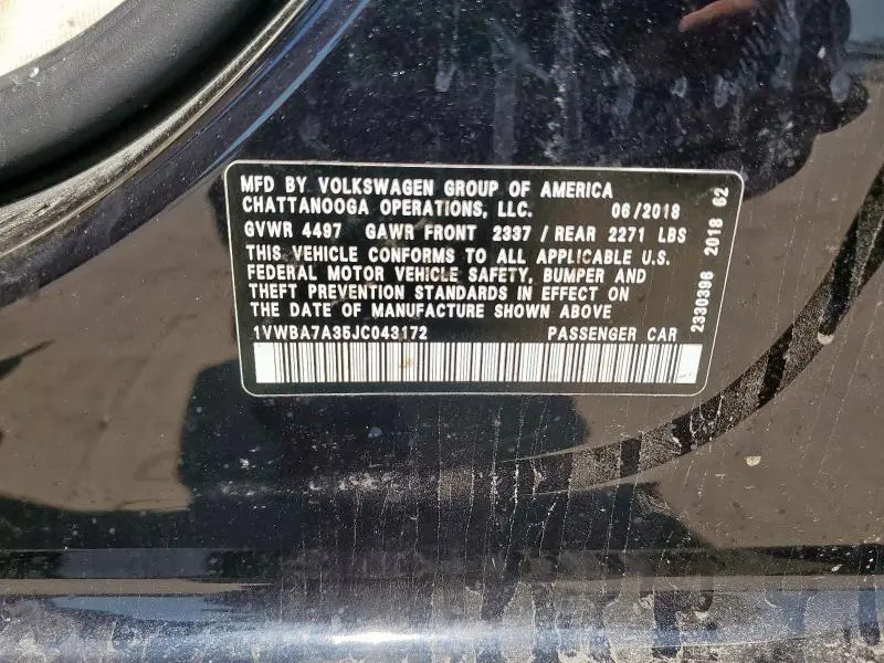 2018 VOLKSWAGEN PASSAT SE  