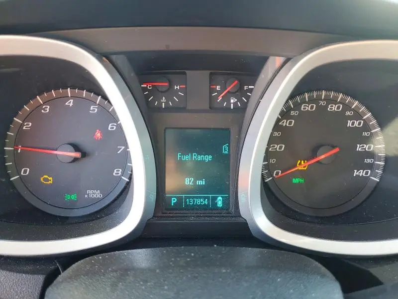 2010 CHEVROLET EQUINOX LT  