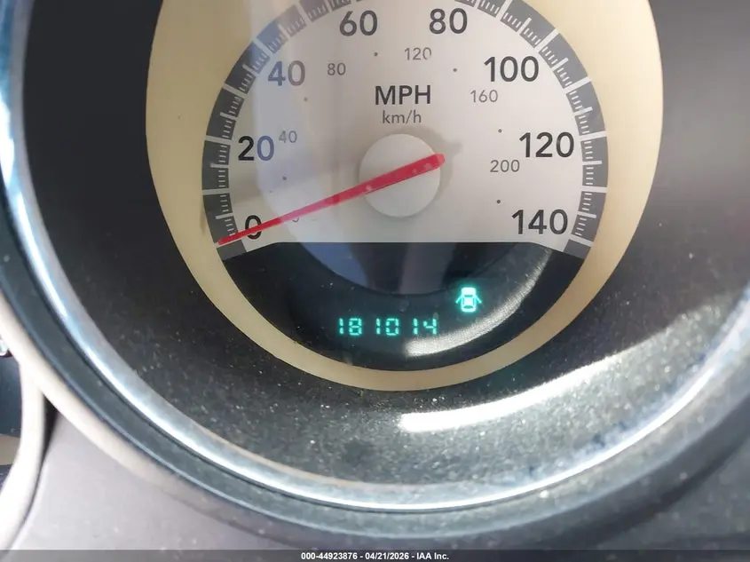 2010 DODGE CHALLENGER SE