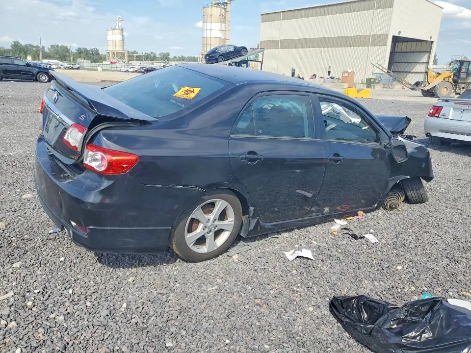 2013 TOYOTA COROLLA S  