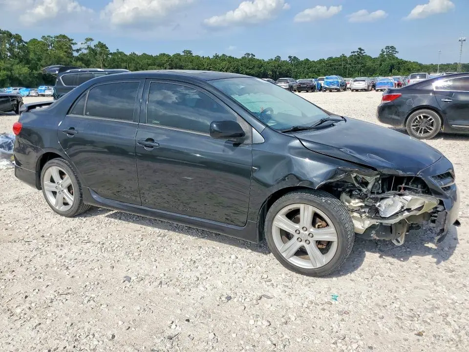2013 TOYOTA COROLLA S  