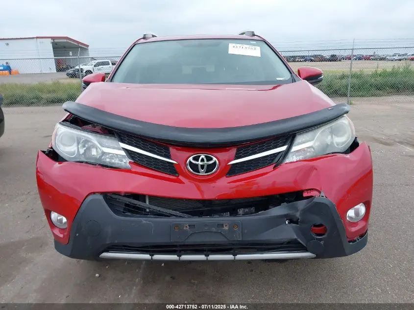 2015 TOYOTA RAV4 XLE