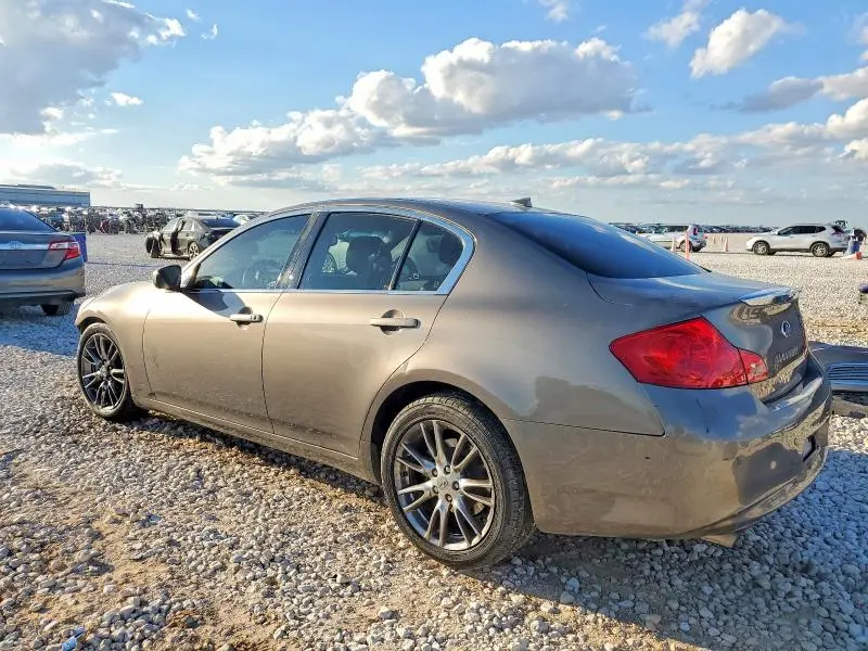 2011 INFINITI G37 BASE  