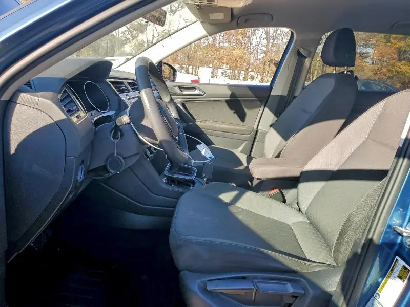 2018 VOLKSWAGEN TIGUAN S  
