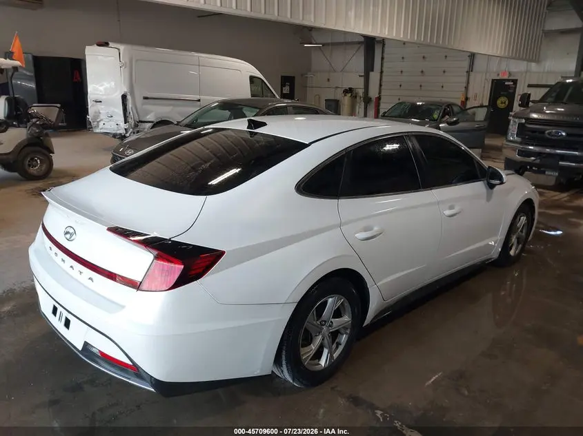 2020 HYUNDAI SONATA SE
