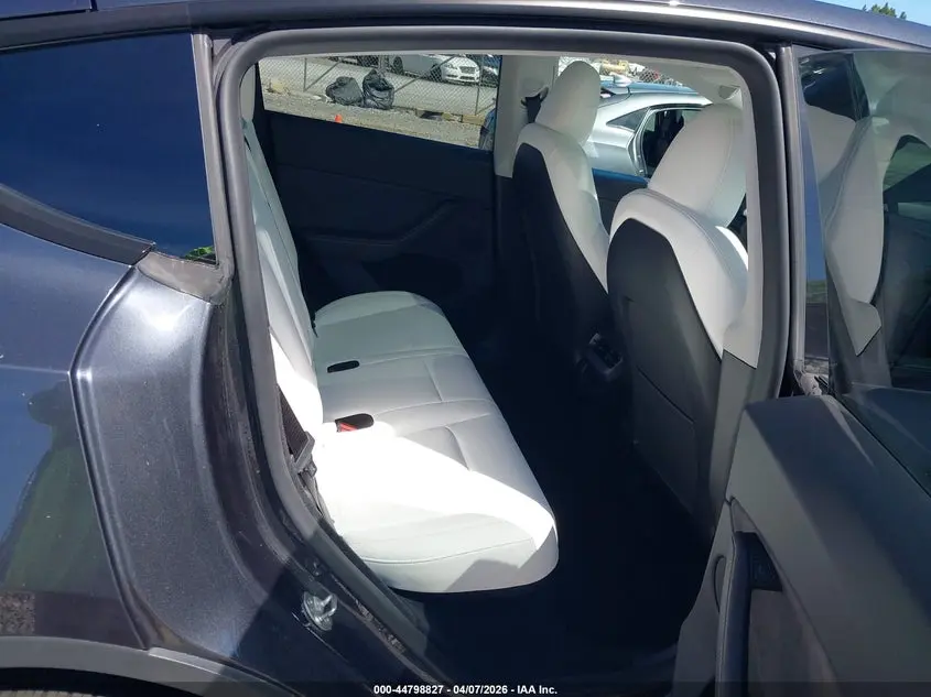 2024 TESLA MODEL Y LONG RANGE DUAL MOTOR ALL-WHEEL DRIVE