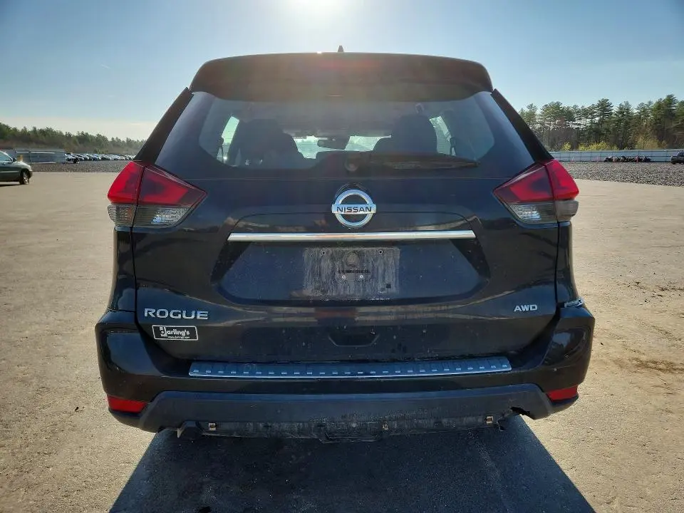 2019 NISSAN ROGUE S  