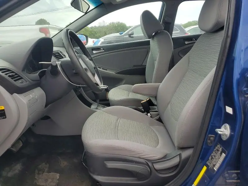 2015 HYUNDAI ACCENT GLS  