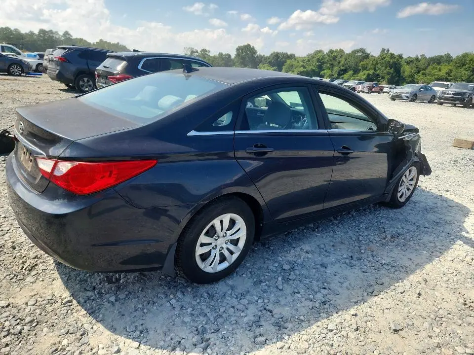 2011 HYUNDAI SONATA GLS  