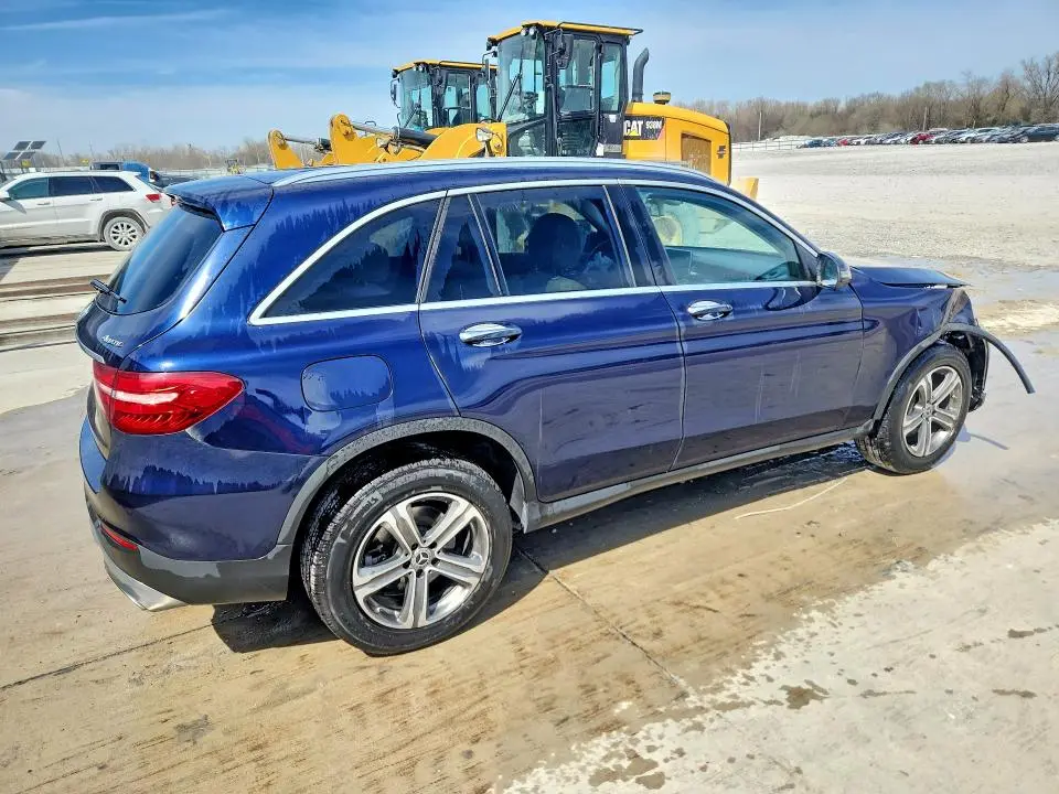 2019 MERCEDES-BENZ GLC 300 4MATIC  