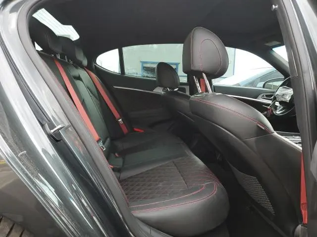 2023 GENESIS G70 BASE  