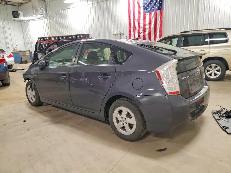 2010 TOYOTA PRIUS II  