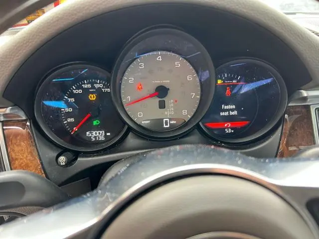 2015 PORSCHE MACAN S  