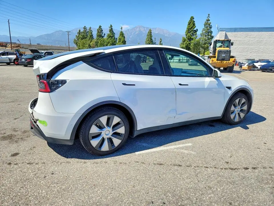 2022 TESLA MODEL Y   