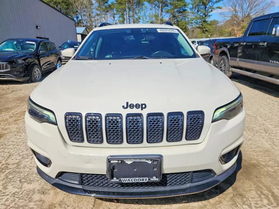 2019 JEEP CHEROKEE LATITUDE PLUS  
