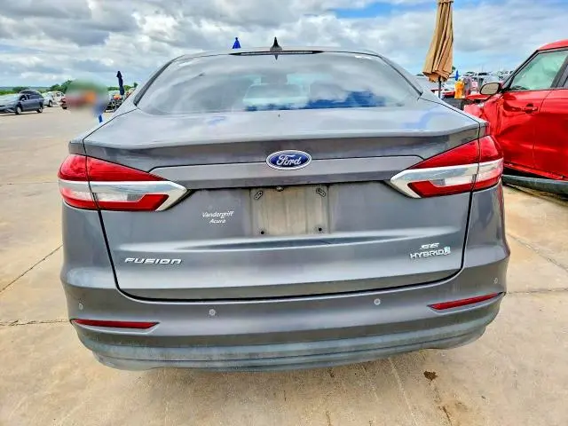 2019 FORD FUSION SE  