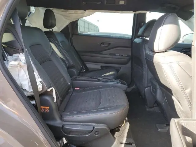 2024 NISSAN PATHFINDER ROCK CREEK  
