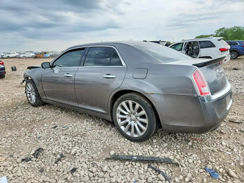2011 CHRYSLER 300 LIMITED  
