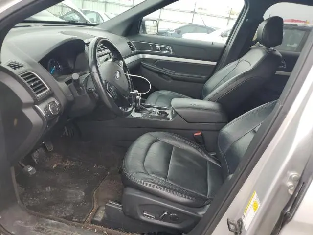 2017 FORD EXPLORER XLT  