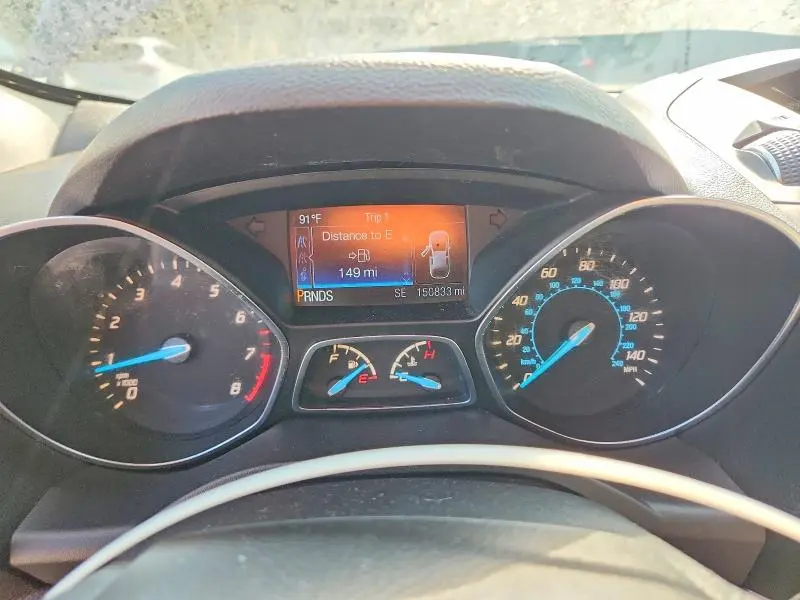 2016 FORD ESCAPE SE  