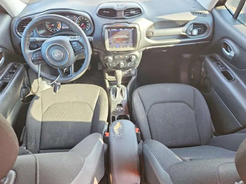 2020 JEEP RENEGADE LATITUDE  