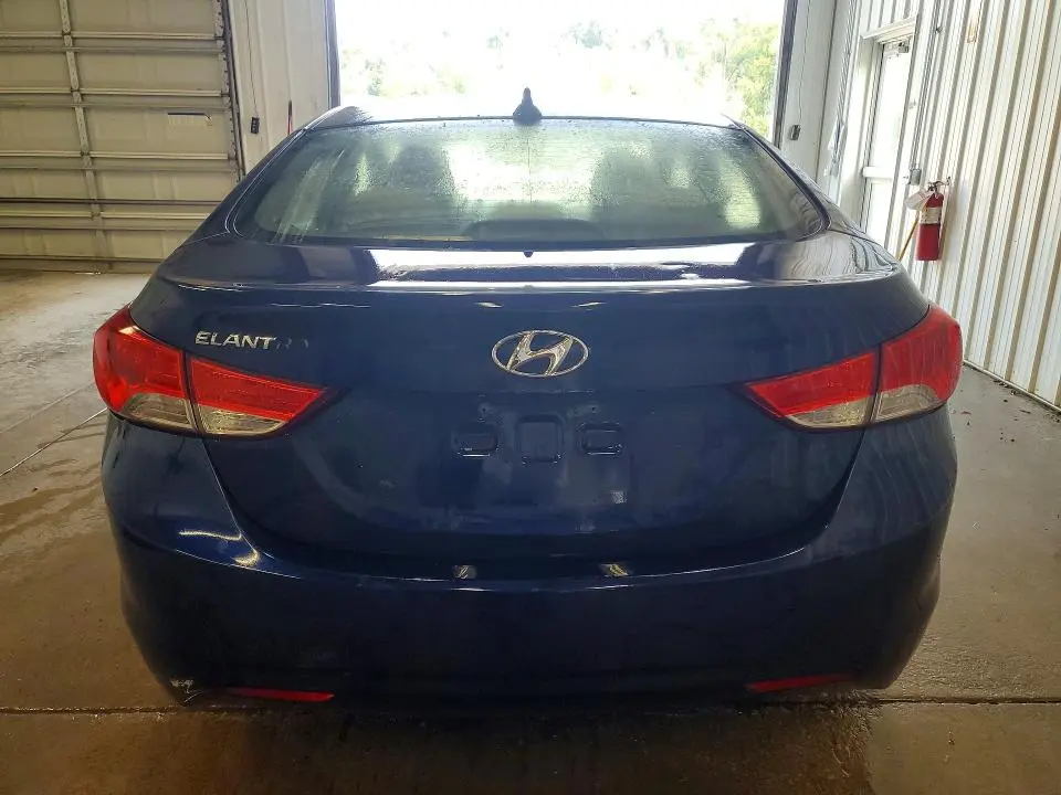 2012 HYUNDAI ELANTRA GLS  